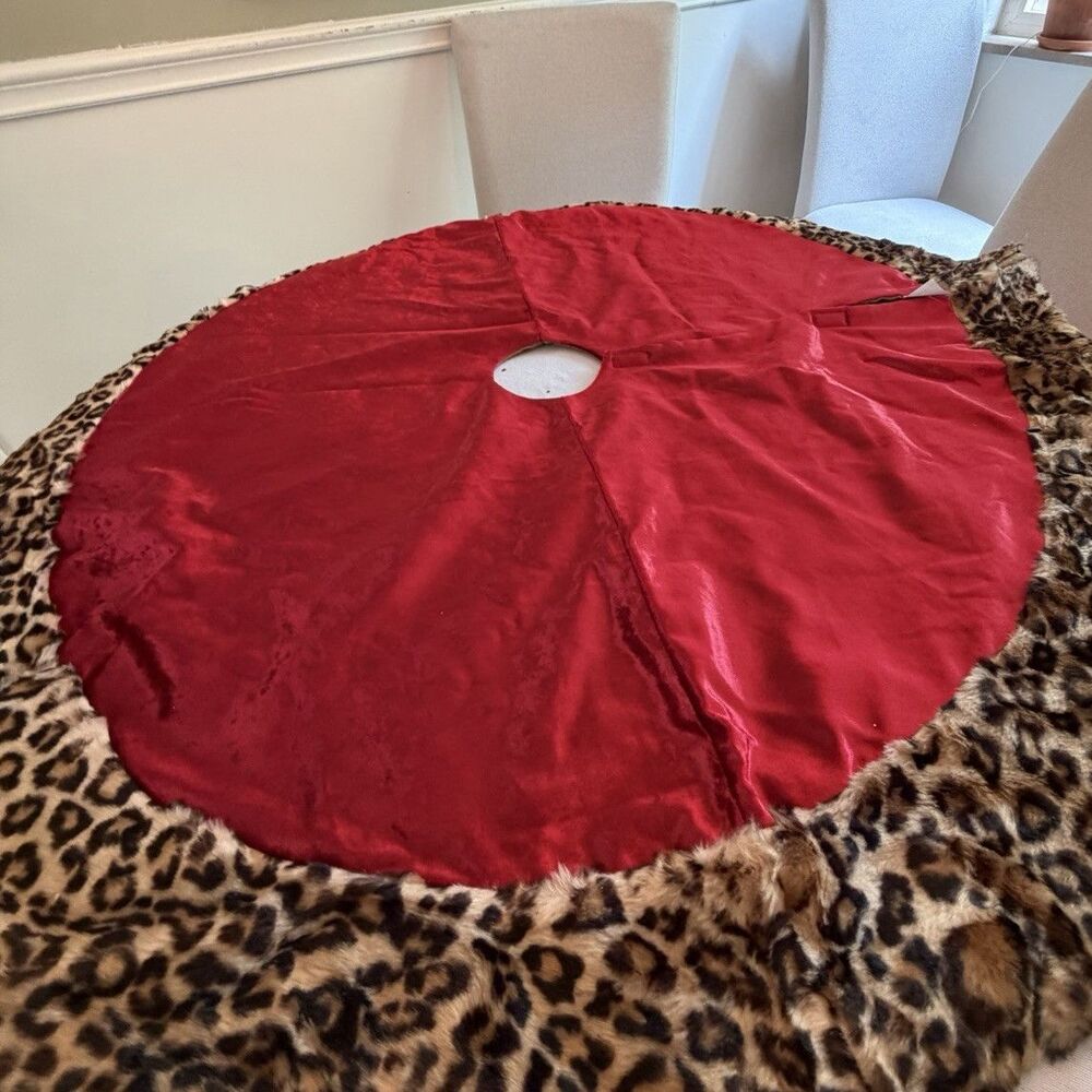 Red Christmas Tree Skirt Round Leopard Print Faux Fur Trim